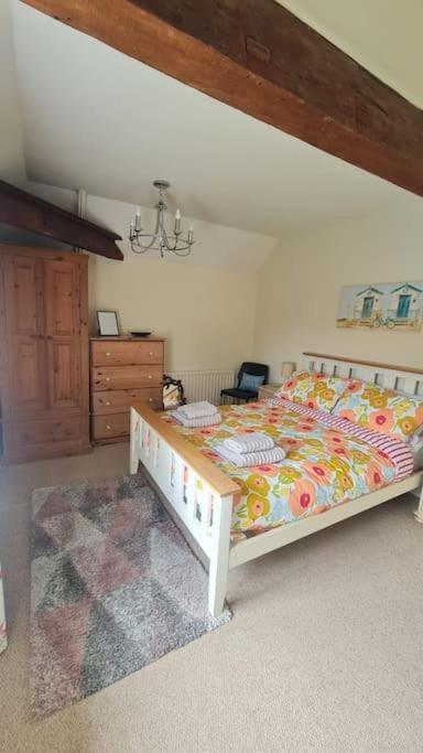 Wish End Cottage Ratton ภายนอก รูปภาพ
