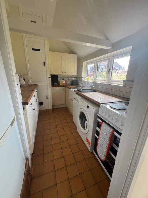 Wish End Cottage Ratton ภายนอก รูปภาพ