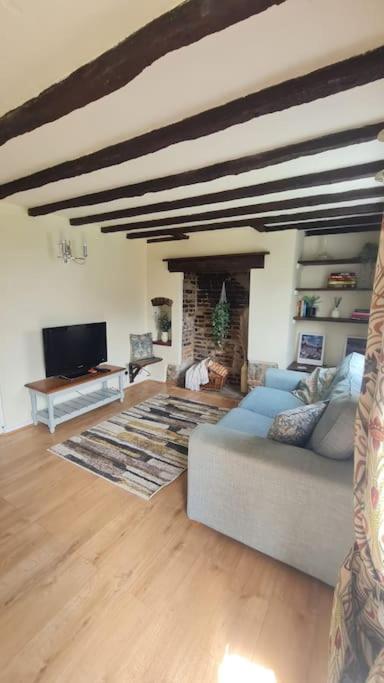 Wish End Cottage Ratton ภายนอก รูปภาพ