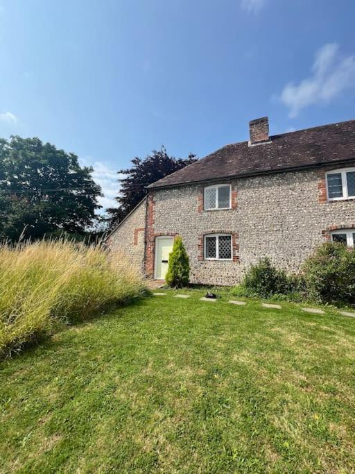 Wish End Cottage Ratton ภายนอก รูปภาพ