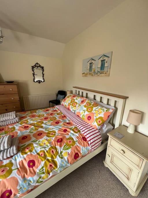 Wish End Cottage Ratton ภายนอก รูปภาพ